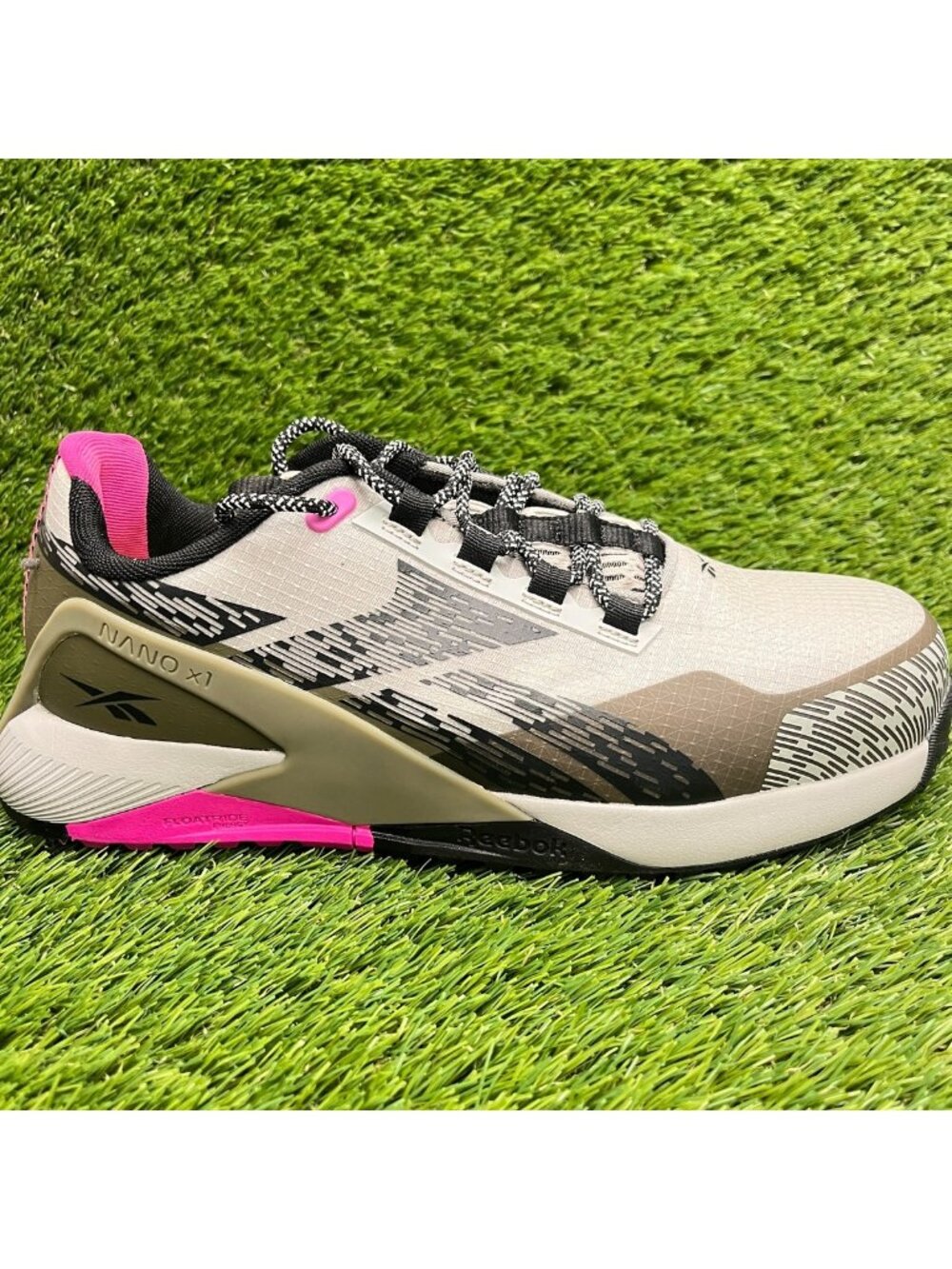 Reebok Nano X1 Adventure Womens Size 9D Gray Composite Toe Work Shoes Sneakers